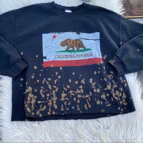 Modified California Republic CropBleach Sweatshirt - Picture 4 of 5